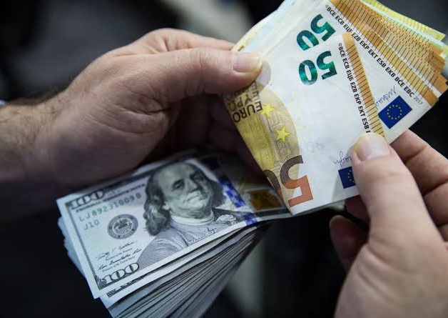 Dollar və avronun oktyabrın 1-ə olan məzənnəsi açıqlandı